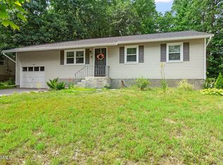 12 Curt Blvd, Saratoga Springs, NY 12866