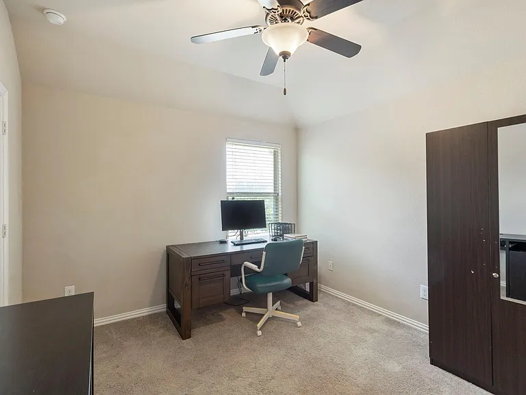 9739 Reston River Ln — Photo 38