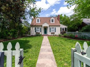 2369 Fairway Dr, Winston Salem, NC 27103