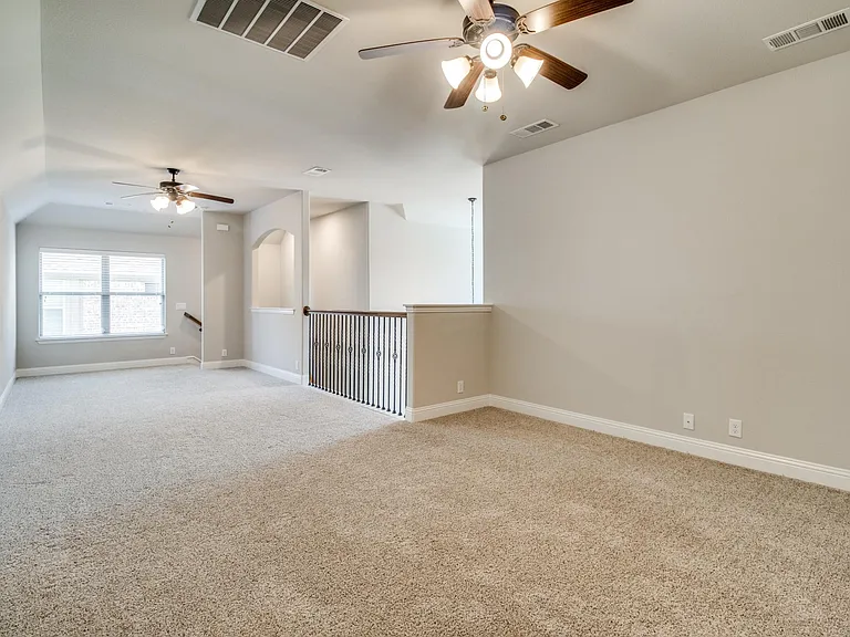 4619 Amesbury Ln — Photo 20
