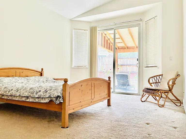 276 Tork Ct — Photo 2