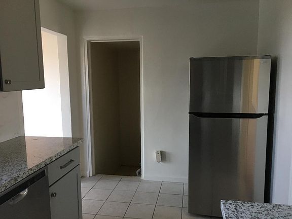 4th image of 594 7th Ave
