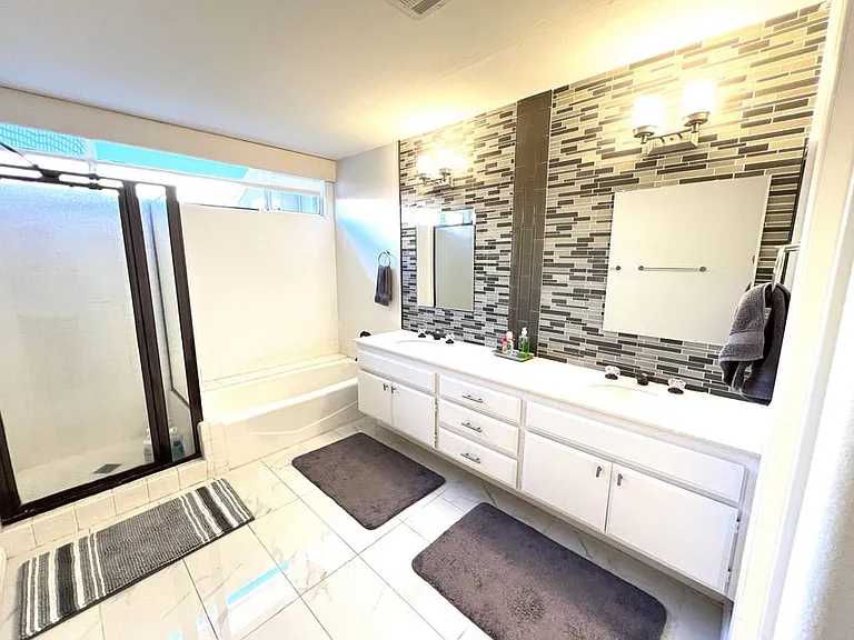 54 Pine Valley Dr — Photo 22