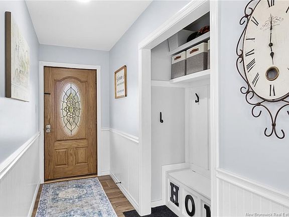 4th image of 219 Kingsley Rd