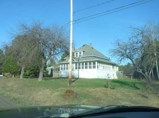 50214 N Bootjack Rd, Lake Linden, MI 49945