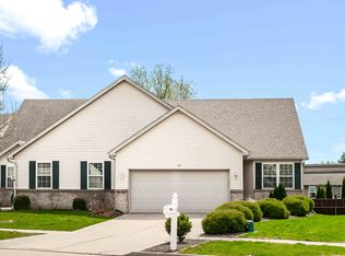 15 Ashling Ct, Bloomington, IL 61704