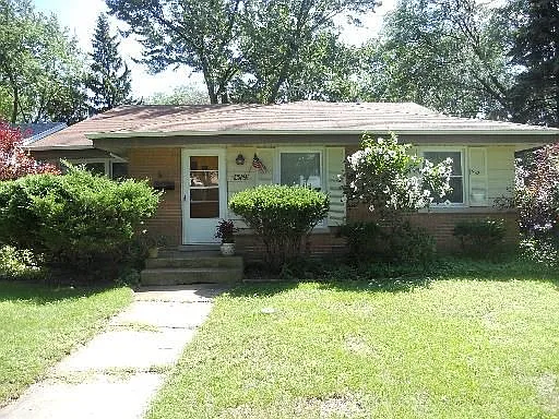 1319 W Sigwalt St photo 1