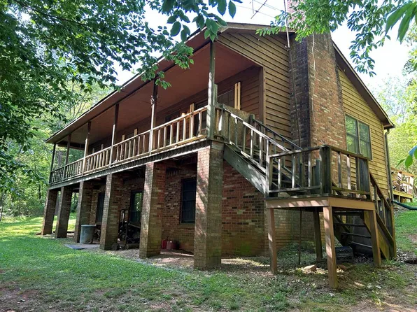 141 Carrigan Dr, Blacksburg, SC 29702