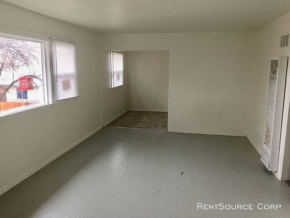 2nd image of 44305 Cedar Ave