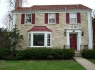 7710 Division St, River Forest, IL 60305