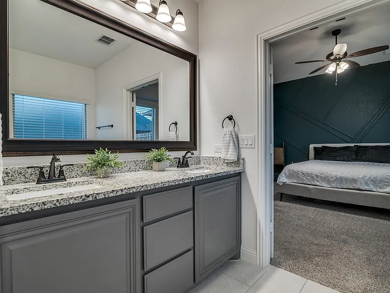 2643 Perdenales Dr — Photo 26