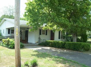 1410 N Beech St, Beebe, AR 72012