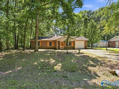 1308 Montreat Dr, Athens, AL, 35611