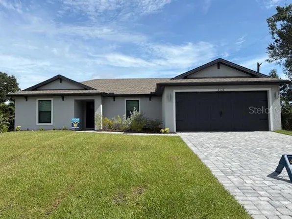 6022 Gillot Blvd, Port Charlotte, FL 33981