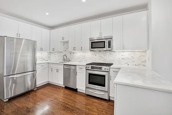 Rented by Compass | media 15