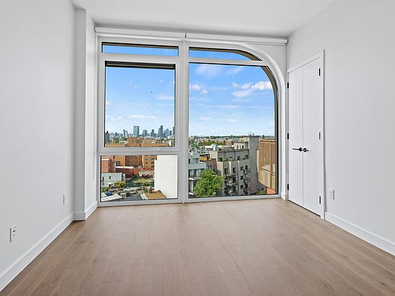 4th image of 828 Metropolitan Ave #5A