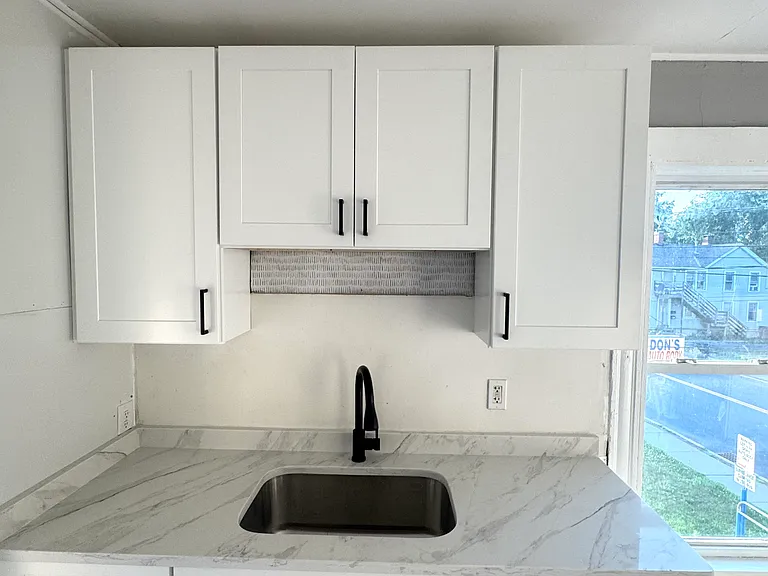 57 Meadow St #2 — Photo 3