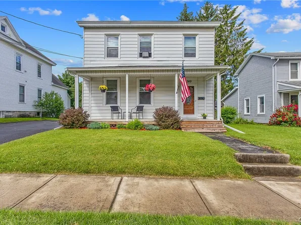 249 State St, Auburn, NY 13021