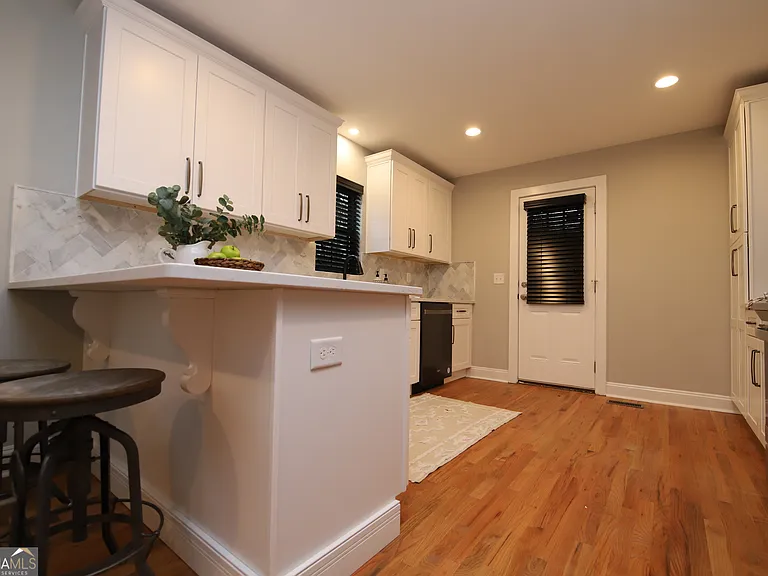 1007 Vernon St #B — Photo 11