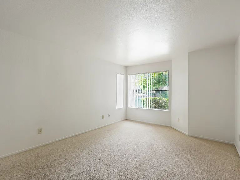 2255 Piccardo Cir — Photo 36