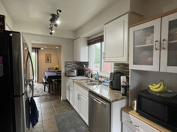 5th image of 2140 Clipper Cres