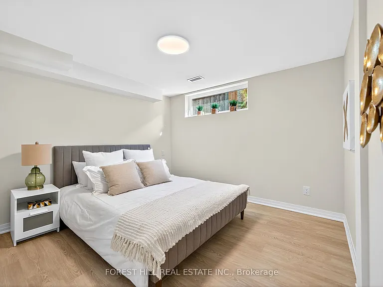 49 William Cragg Dr #R — Photo 25