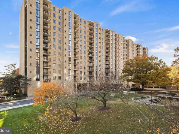 4500 S Four Mile Run Dr APT 927, Arlington, VA 22204