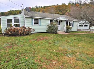 3 Forest Rd, Weare, NH 03281
