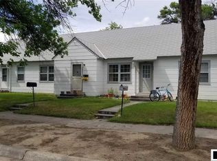 919 Culbertson Ave, Worland, WY 82401