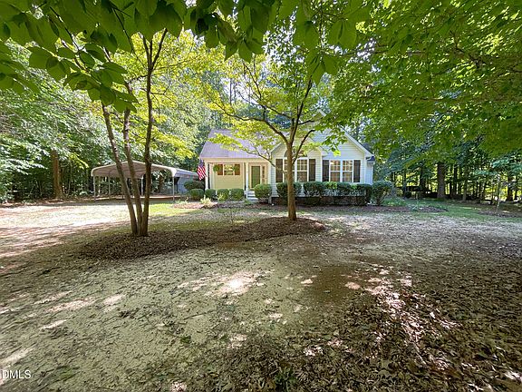 2nd image of 10 Beechnut Ct