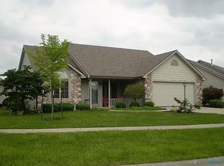 1807 Waterford Ln, Defiance, OH 43512