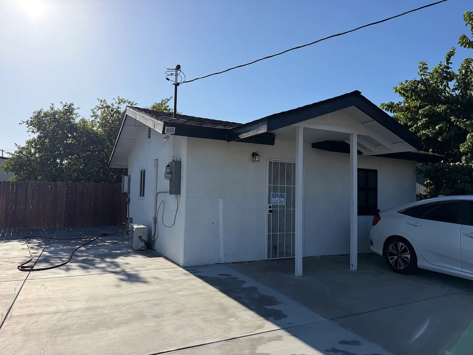 1 bed, 1900 sqft, $2,500 — Photo 3