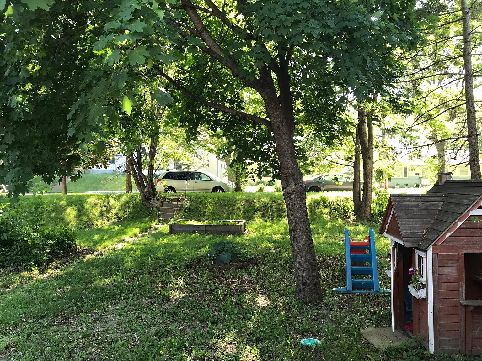 2 bed, 800 sqft, $1,700 — Photo 2