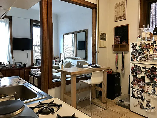 Rented by Adir Realty | media 10