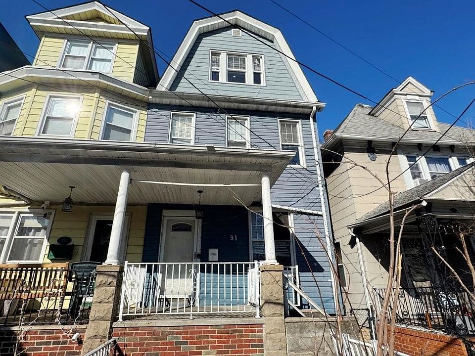 1st image of 31 E 34th St