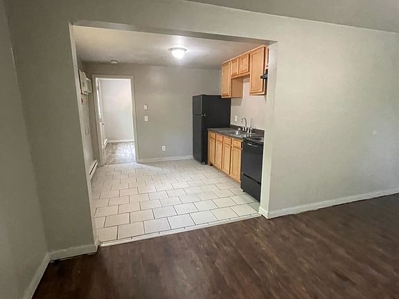 4th image of 3340 Stathem Ave #1-1-1