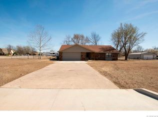 9701 S 227 East Ave, Broken Arrow, OK 74014
