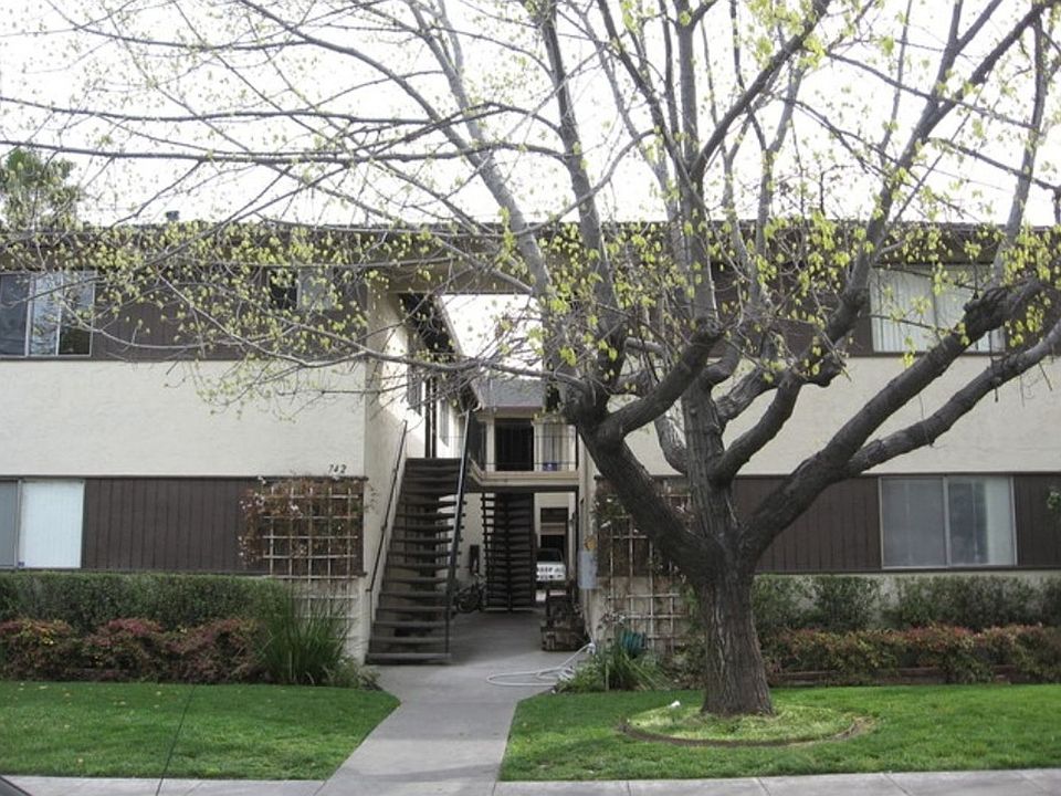 1st image of 742 S 9th St #3