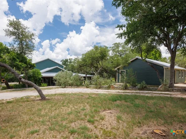 1100 Chapparal Dr, Wimberley, TX 78676