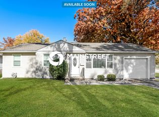 400 W 101st St, Kansas City, MO 64114