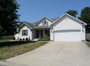 302 Rustic Rdg, Carl Junction, MO 64834