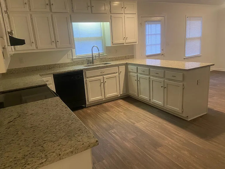 10-12 Sentry Oak Ct — Photo 14