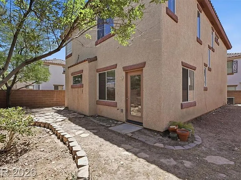 10630 Lessona St — Photo 12