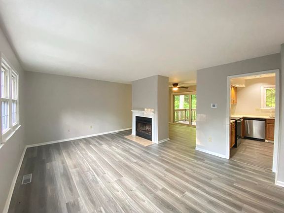 5th image of 87 Heatherwood Dr #87