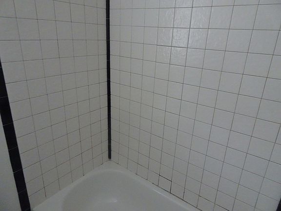 3rd image of 1800 Horace Ave Floor 1