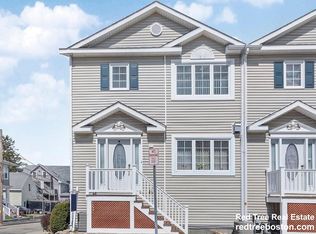 40 Myrtle St APT 1, Waltham, MA 02453