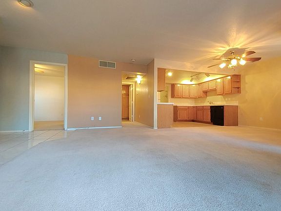 5th image of 701 Capri Dr Unit 8B