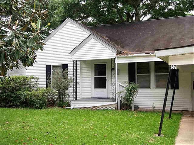 1st image of 137 Hilldale Dr