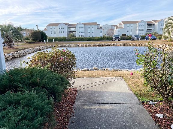 3rd image of 2258 Huntington Dr. #C