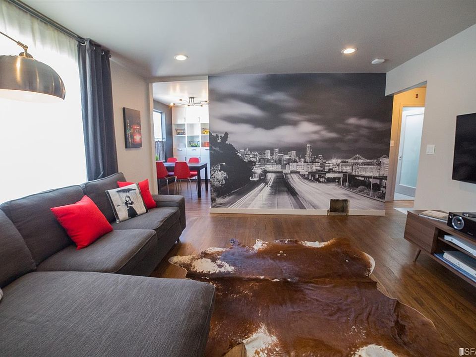 1st image of 51 Bridgeview Dr